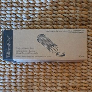 Pampered Chef Bread Tube in Brown Packaging